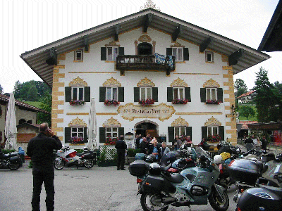 [The Post Hotel in Toerwang]