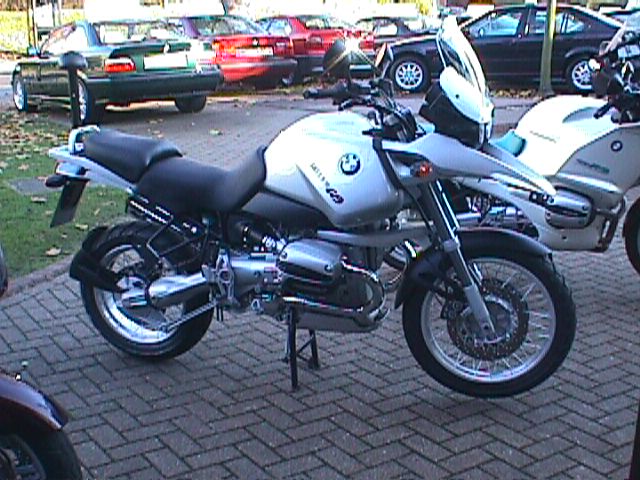 [Photo of bike outside Dealers]